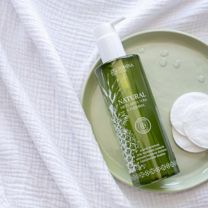 1. Ukloni šminku i nečistoće uz Natural Micelarnu vodu