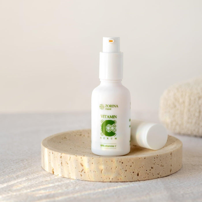 3. Riješi upale i izbalansiraj ten uz Vitamin C serum